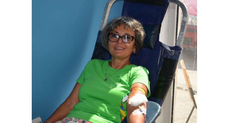 U vanrednoj akciji krv dali članovi SNS Pećinci